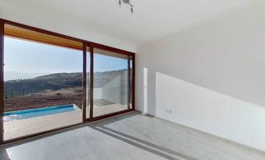 Moderna casa en parcela, hermosas vistas. 3D, 3B. Piscina.