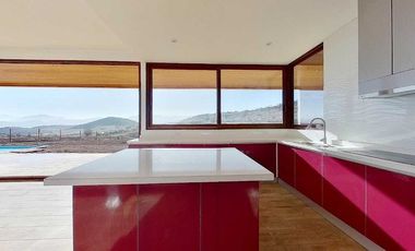 Moderna casa en parcela, hermosas vistas. 3D, 3B. Piscina.