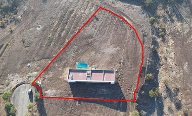 Moderna casa en parcela, hermosas vistas. 3D, 3B. Piscina.