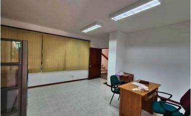 ARRIENDO OFICINA AMOBLADA VERSALLES NORTE DE CALI