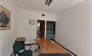 ARRIENDO OFICINA AMOBLADA VERSALLES NORTE DE CALI