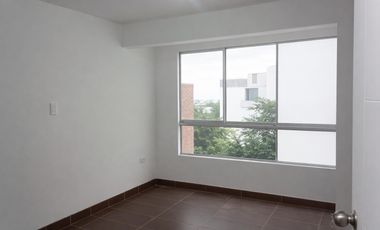Departamento Dúplex En Venta - Urb de Ate