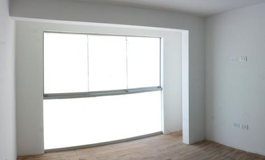 Departamento Dúplex En Venta - Urb de Ate