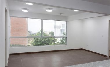 Departamento Dúplex En Venta - Urb de Ate