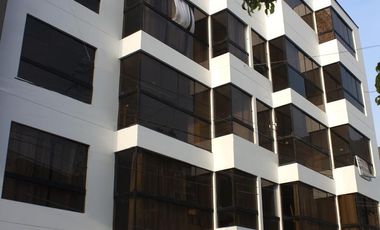 Departamento Dúplex En Venta - Urb de Ate