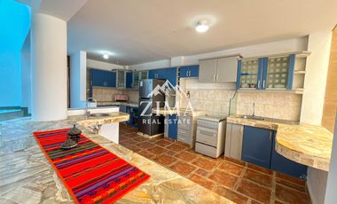 Venta de Casa de Playa Frente al Mar – Condominio Las Brisas de Villa