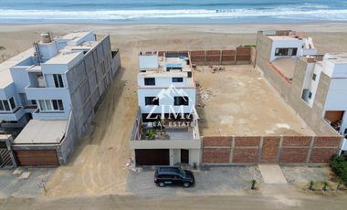 Venta de Casa de Playa Frente al Mar – Condominio Las Brisas de Villa