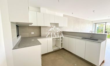 DÚPLEX DE ESTRENO EN VENTA FRENTE A PARQUE EN SURCO LIMITE CON BARRANCO
