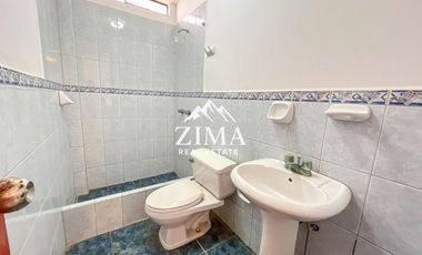 Se Vende Amplia Casa con Piscina como Terreno en Tercera Fila de Playa Pulpos, 636mt2