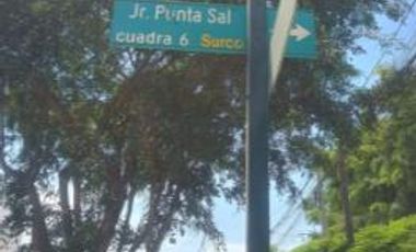 VENTA DE COCHERA EN  SURCO
