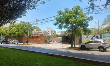 VENTA DE COCHERA EN  SURCO