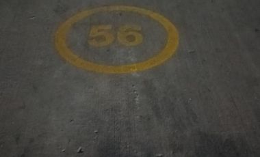 VENTA DE COCHERA EN  SURCO