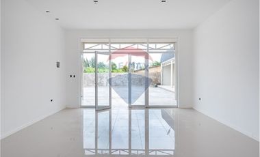 Arriendo de Locales Comerciales Peñaflor