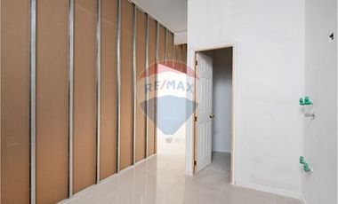 Arriendo de Locales Comerciales Peñaflor