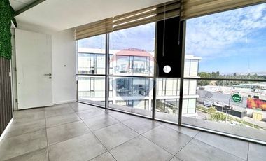 ARRIENDO Oficina Av. Chicureo 2 Ambientes