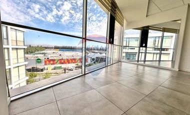 ARRIENDO Oficina Av. Chicureo 2 Ambientes