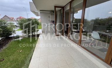 Departamento en Venta en Edificio Peñon Oriente 3D-2B + 2 Estac