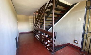 VIDA DE BARRIO, TRANQUILO, SEGURO Y CON MUY BUENOS VECINOS.