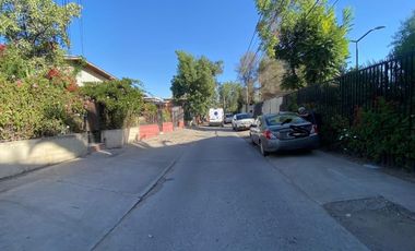 VIDA DE BARRIO, TRANQUILO, SEGURO Y CON MUY BUENOS VECINOS.