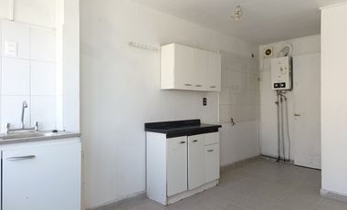 AVENIDA QUILÍN Y AVENIDA MARATHON