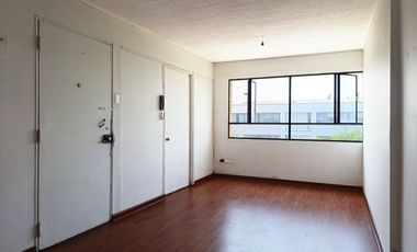 AVENIDA QUILÍN Y AVENIDA MARATHON