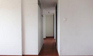 AVENIDA QUILÍN Y AVENIDA MARATHON