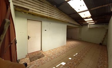 MUNICIPAL ESQUINA URUGUAY