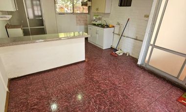 SE VENDE CASA EN VILLA ECUADOR, SECTOR SUR-PONIENTE DE TALCA