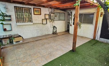 SE VENDE CASA EN VILLA ECUADOR, SECTOR SUR-PONIENTE DE TALCA