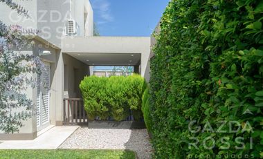 Casa en Brisas de Adrogue