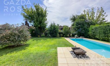 Casa en Brisas de Adrogue