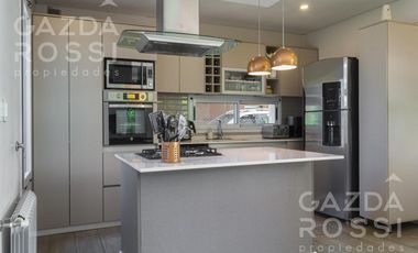 Casa en Brisas de Adrogue