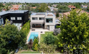 Casa en Brisas de Adrogue