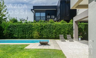 Casa en Brisas de Adrogue