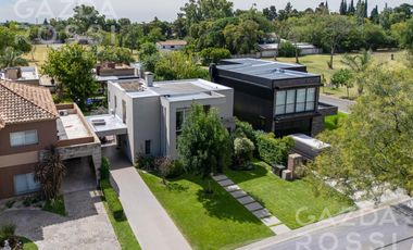 Casa en Brisas de Adrogue