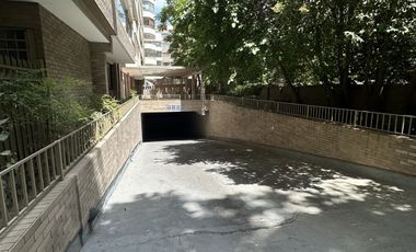 LYON PARKING / LYON CON EL VERGEL