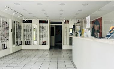MALL PLAZA VESPUCIO / VICUÑA MACKENNA