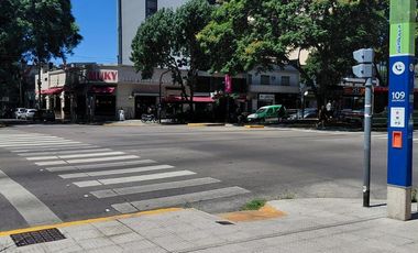 Cochera en Venta sobre Av. San Martín - Vicente López