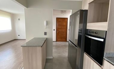 MAUEL BUSTOS HUERTA 03300