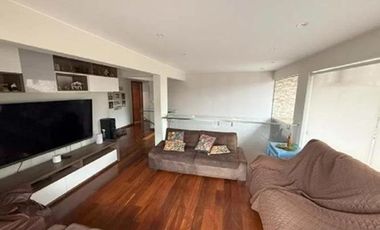 DÚPLEX EN VENTA EN SANTIAGO DE SURCO 4 DORM