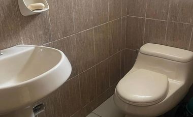 ¡UBICADA EN SURCO! VENTA EN CASA DE 3 PISOS