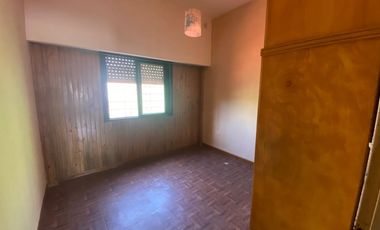 Departamento cuatro ambientes - Morón