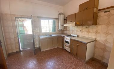 Departamento cuatro ambientes - Morón
