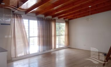 PH en planta alta al Fondo con Patio en Villa Adelina