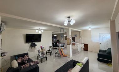 Vendo Casa en la Ciudad de  Esmeraldas  AleMo