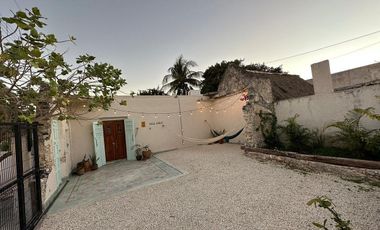 CASA AMUEBLADA EN RENTA A UNA CUADRA DEL MALECÓN DE PROGRESO, YUCATÁN