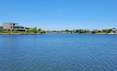 Departamento 4 ambientes en PB en  La Mansa, Islas del Golf