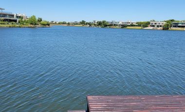 Departamento 4 ambientes en PB en  La Mansa, Islas del Golf