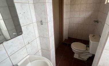 VENDEMOS AMPLIA CASA EN 1 ORIENTE ENTRE 5 Y 6 NORTE