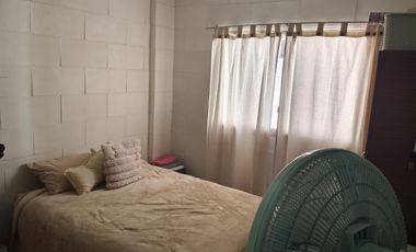 Departamento tres ambientes en Loria 185 , a 200 mts. de la estación de FFGR